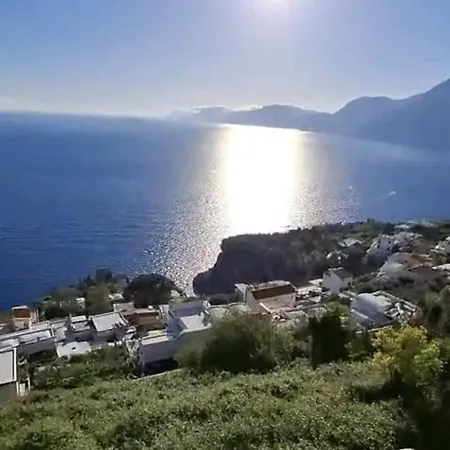 بيت للعطل Aladea Amalfi Coast *