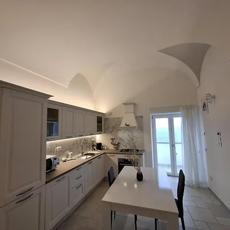 Aladea Amalfi Coast Feriehus
